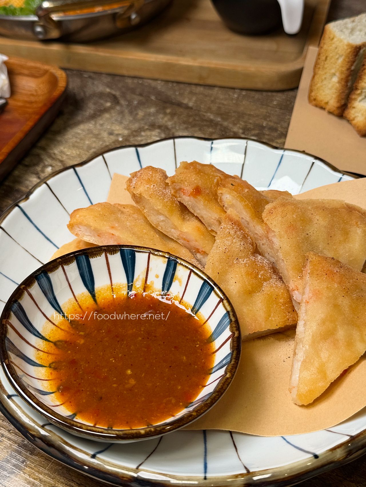 (四訪)鼓山區南洋料理《帕先生》平日一開門就客滿！香料搖搖薯條 @高雄美食底對