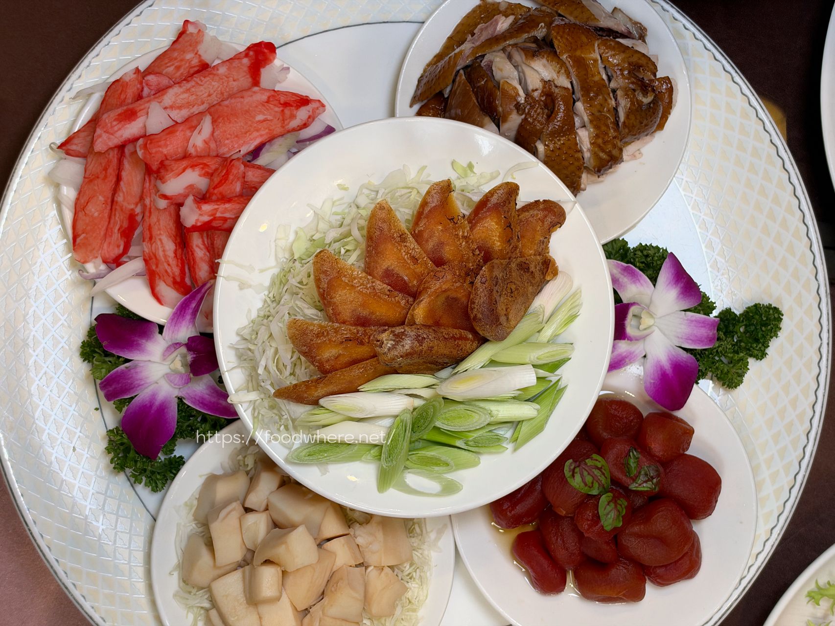 高雄左營外帶年菜｜《富苑喜宴會館》八道澎湃年菜再送哈根達斯 @高雄美食底對