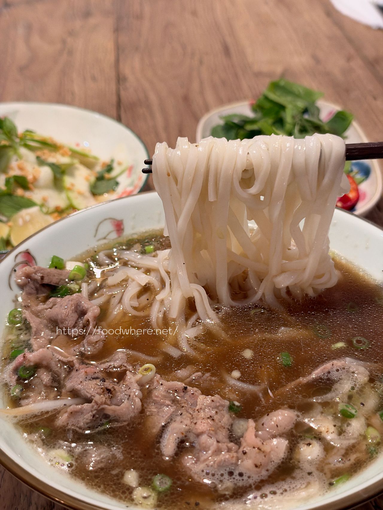 鹽埕區河粉《粉友愛 Pho You》近期吃到最厲害的一碗越南河粉 @高雄美食底對