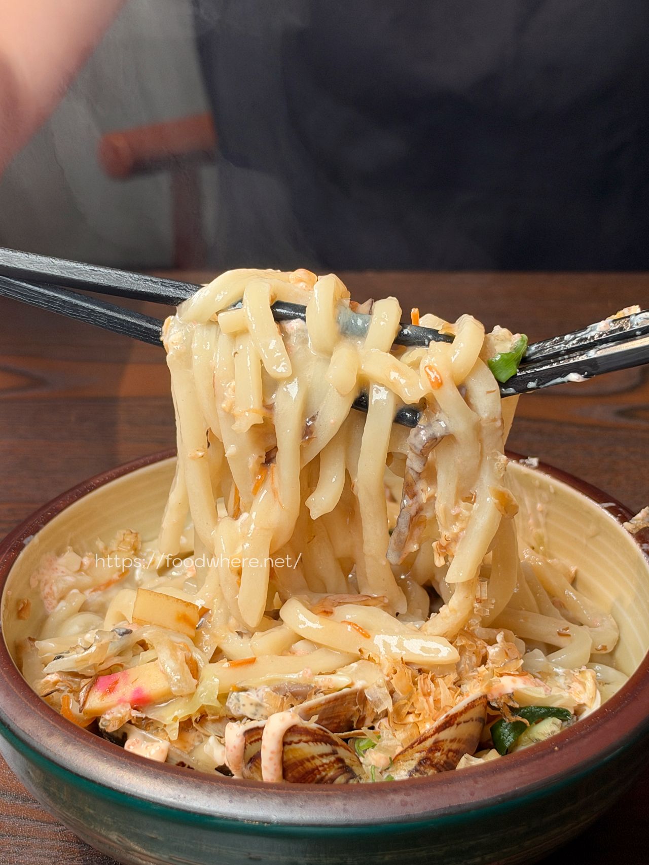 高雄三民區居酒屋《成局居酒屋》廣島生蠔限時吃到飽！雞肉串掛著上桌超吸睛 @高雄美食底對
