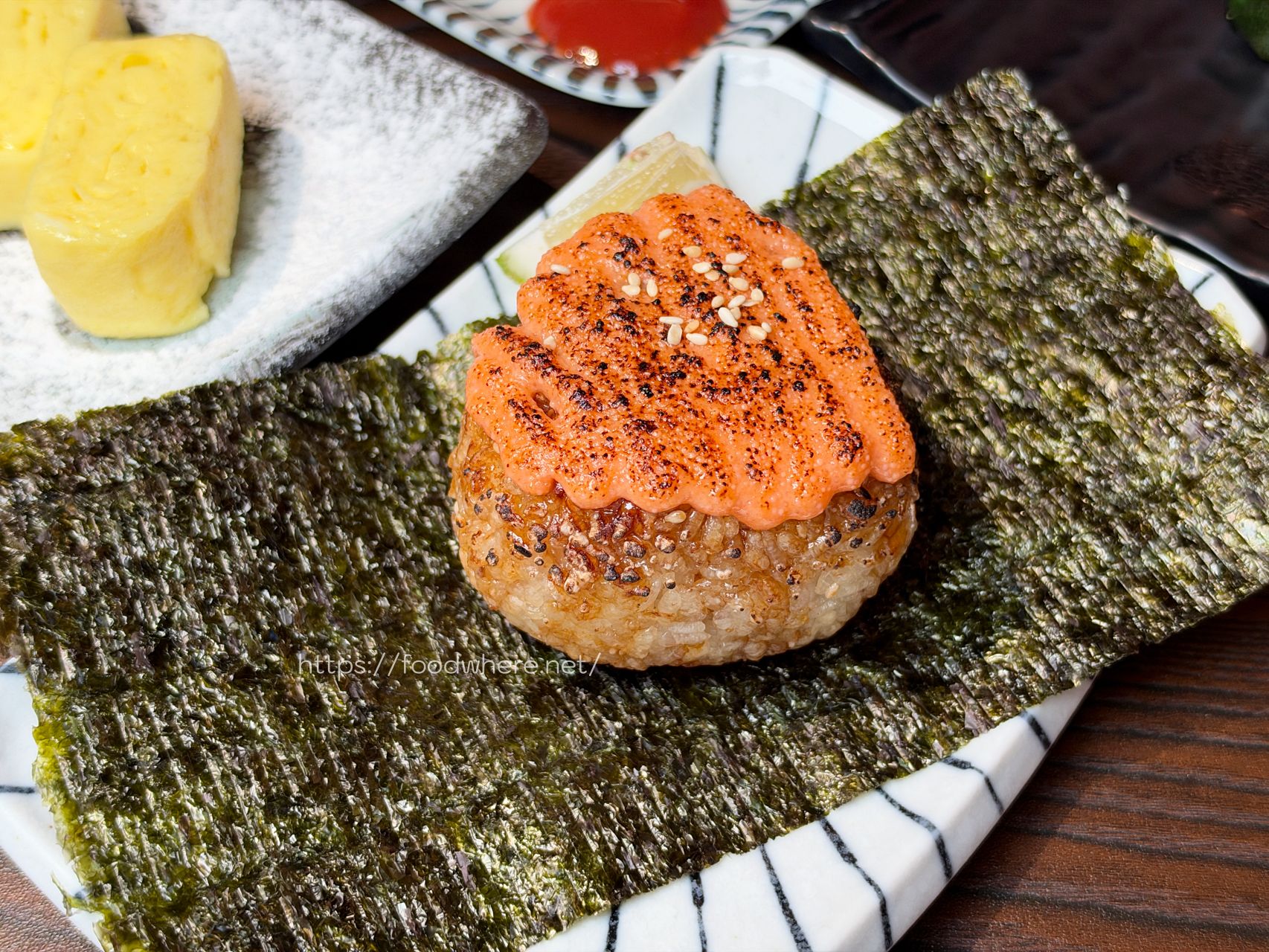 高雄三民區居酒屋《成局居酒屋》廣島生蠔限時吃到飽！雞肉串掛著上桌超吸睛 @高雄美食底對