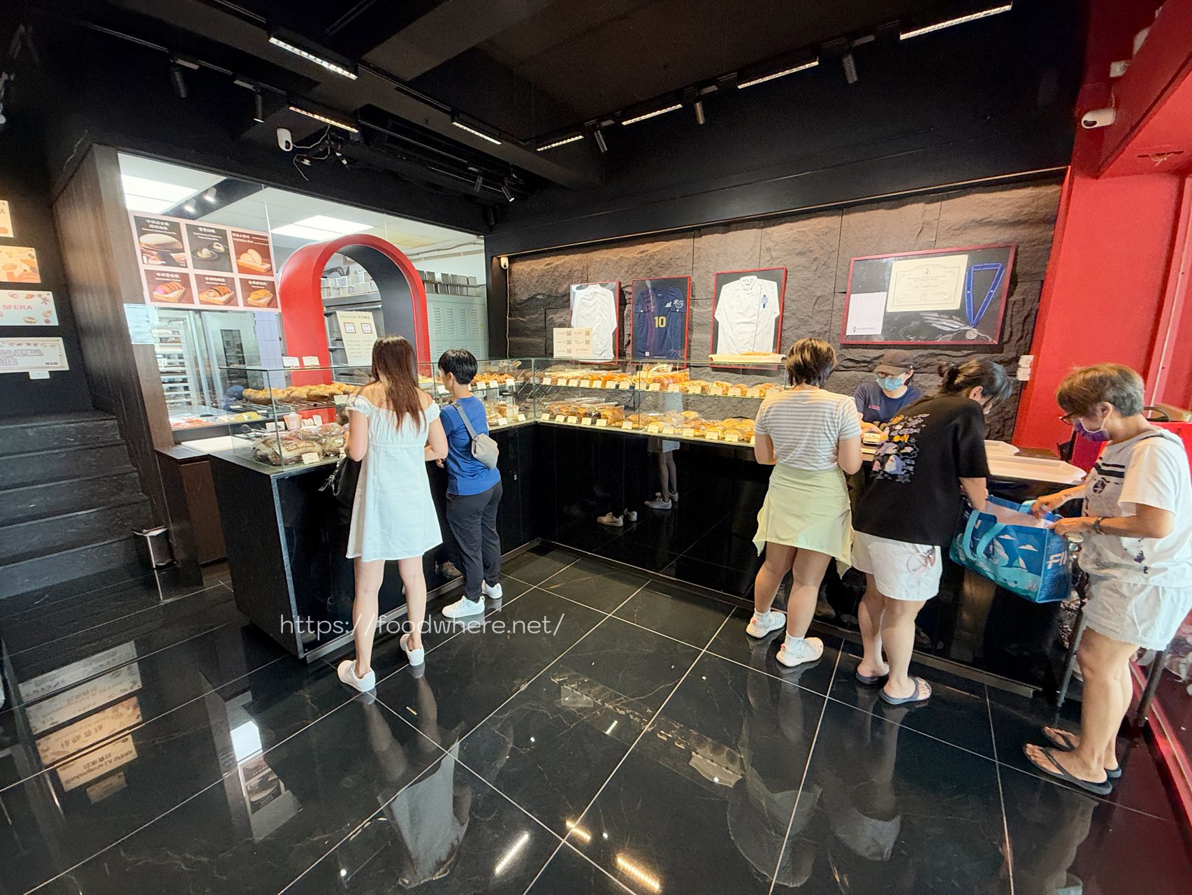 高雄前鎮麵包《BOULANGERIE LA SFERA》夢時代旁超強歐式麵包店 @高雄美食底對