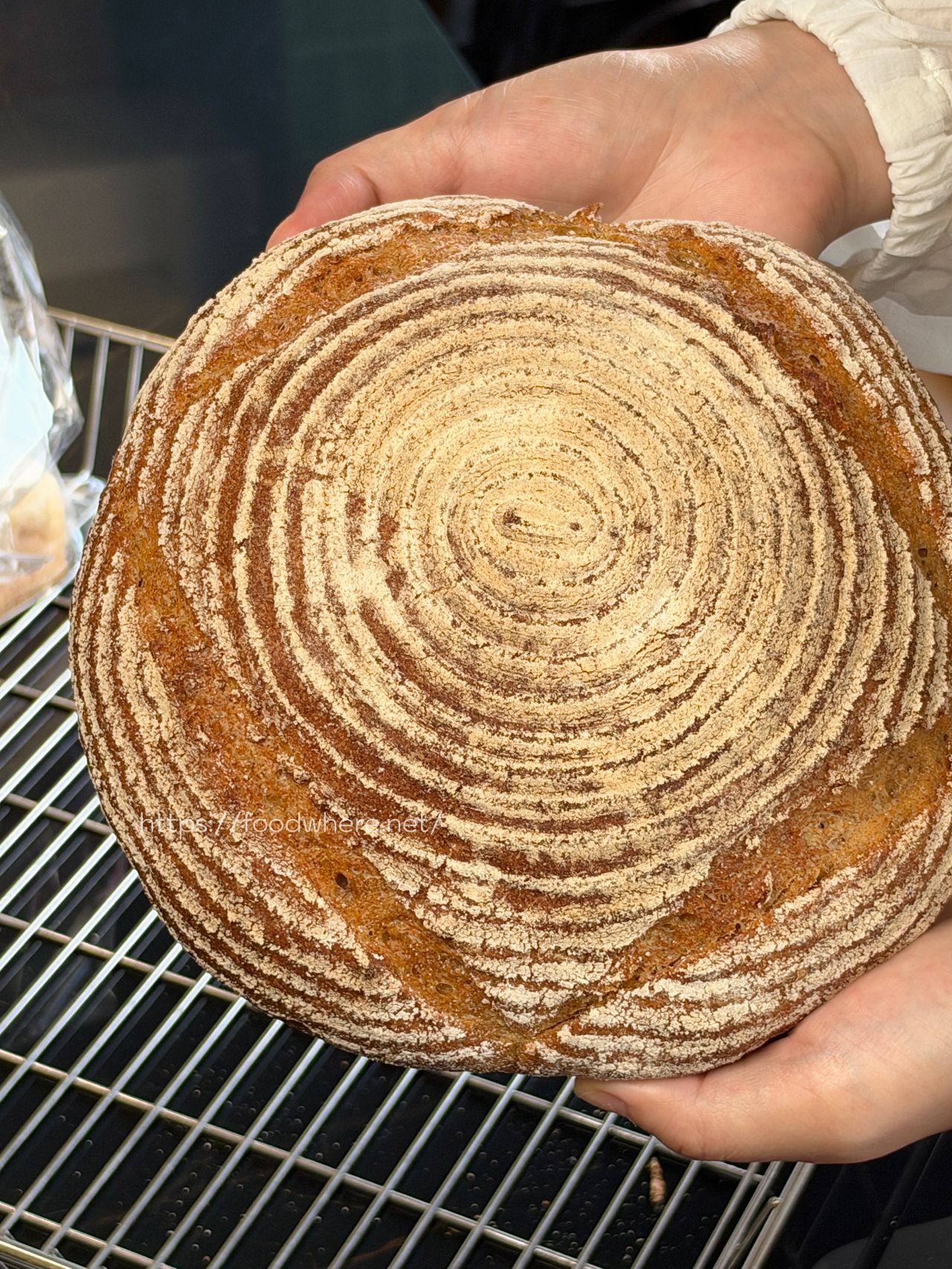 高雄前鎮麵包《BOULANGERIE LA SFERA》夢時代旁超強歐式麵包店 @高雄美食底對
